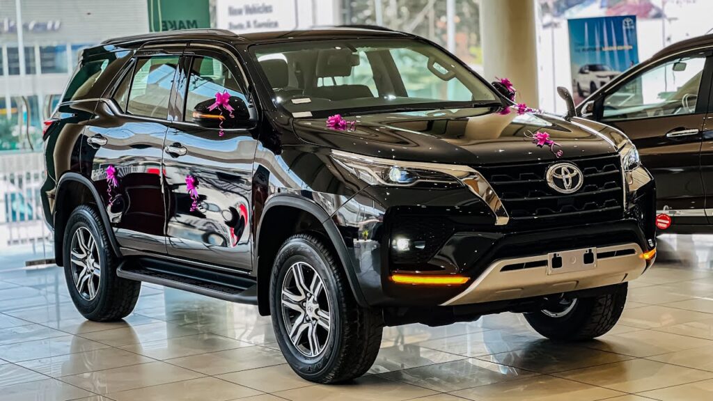 Toyota Fortuner Car Price